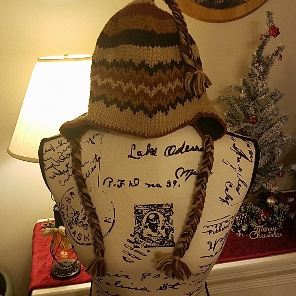 Nepal winter hat 100% wool